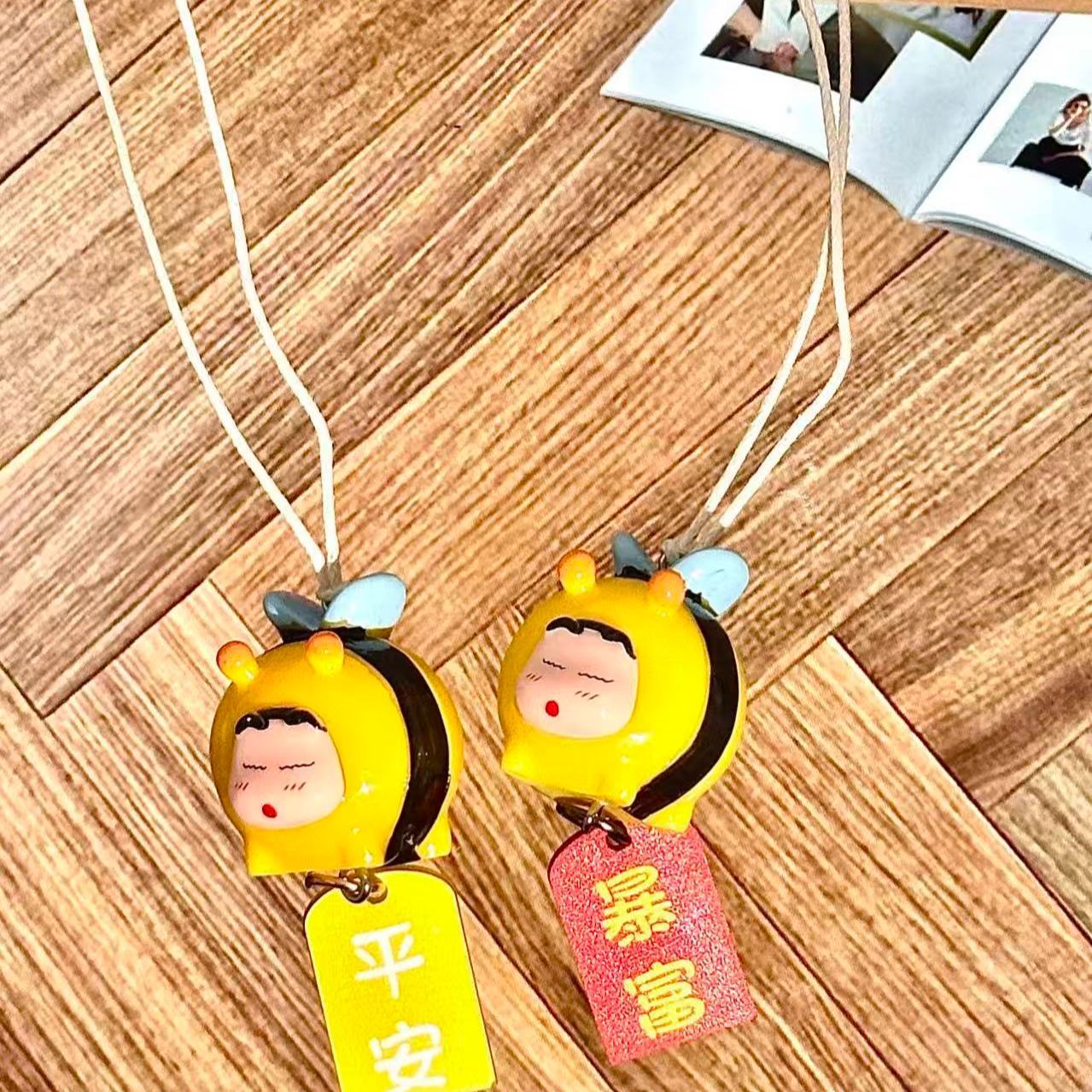 Crayon Shin-chan Bee Cosplay F - đánh giá và giá Car Accessories Etsy